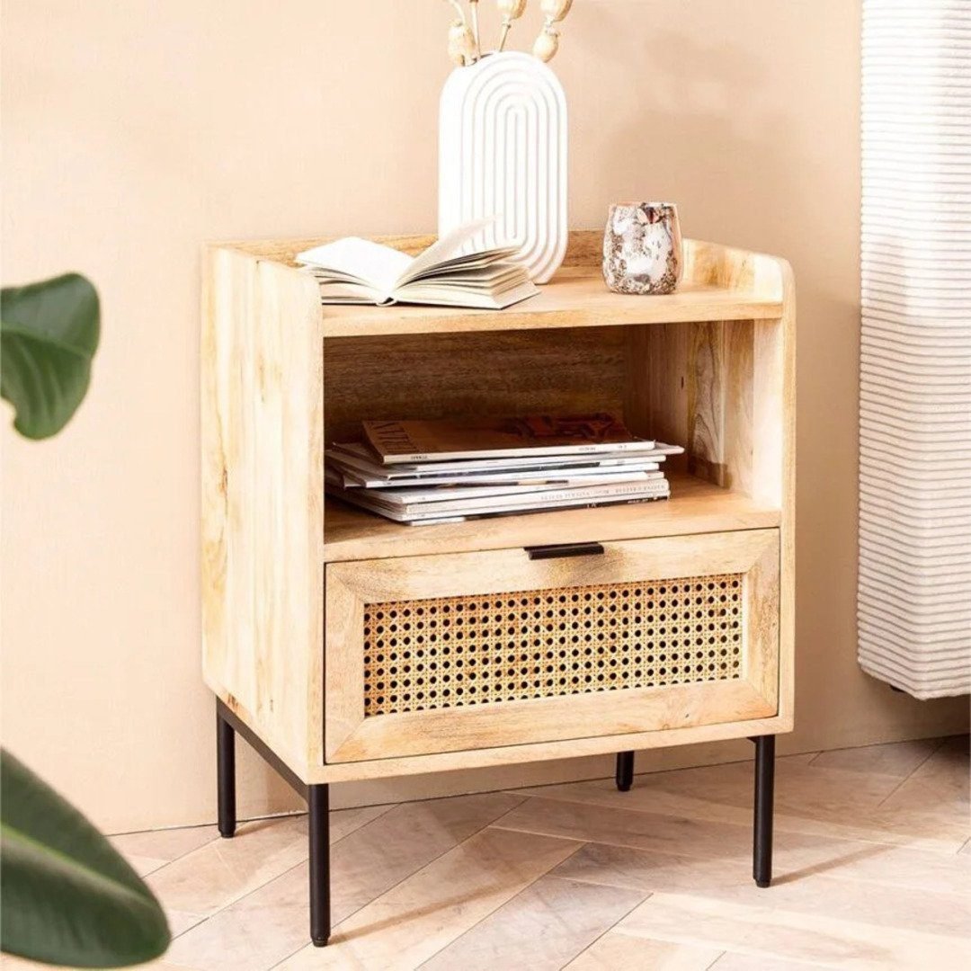 Nivra-Solid-Wood-Bedside-Table-CK011179_1.jpg